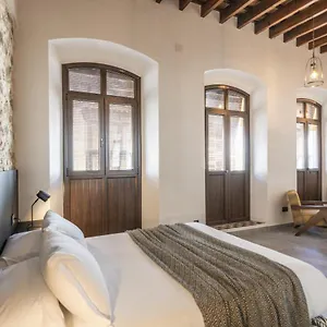 Trajano Premium Estudios By H Apartamento