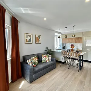  Apartamento Vista Mar A Menos De 50m Da Praia. Portugal